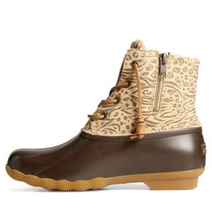 Sperry women’s saltwater rain winter boots size 5